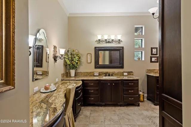 $2,795,000 | 107 Kimball Drive, Lafayette, LA 70508