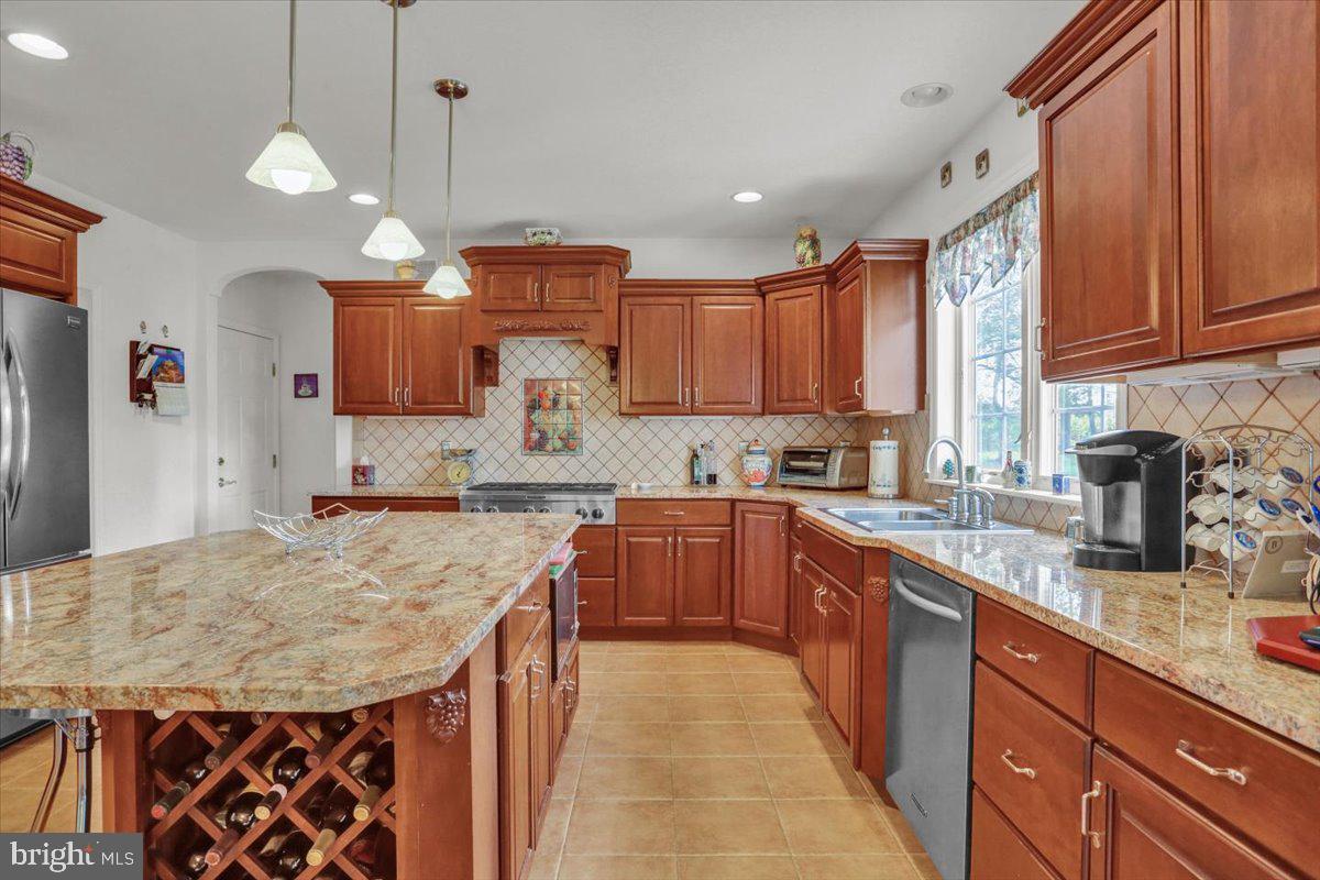 610 Manbeck Road Robesonia, PA 19551 - Photo 12 of 51 Gallery Image 12