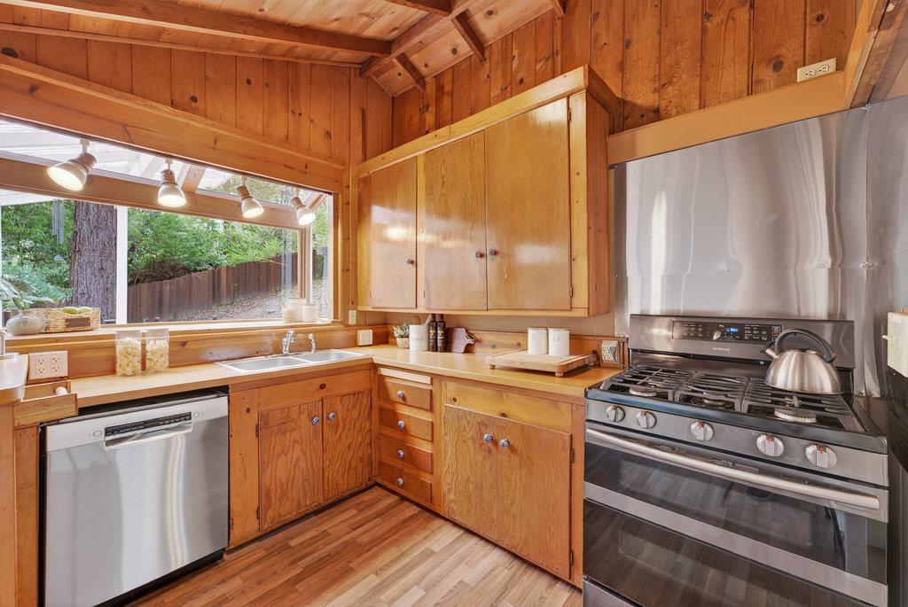 14755 Two Bar Road Boulder Creek, CA 95006 - Photo 20 of 62