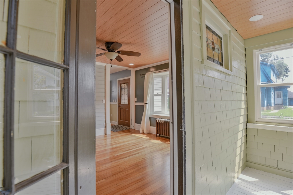 360 Doherty Street Fall River, MA 02720 - Photo 20 of 39