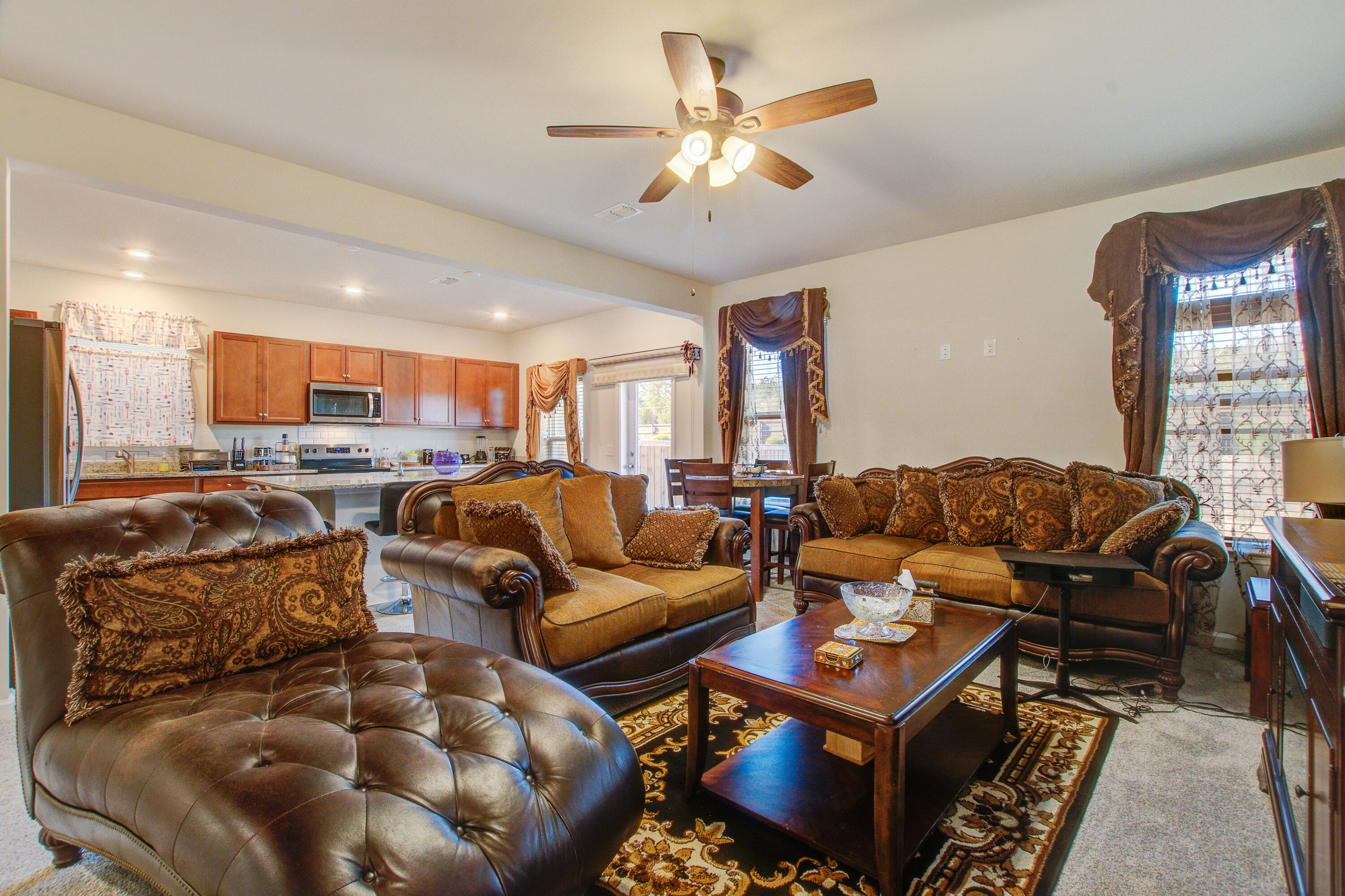 135 Winding Grove Lane Moncks Corner, SC 29461 - Photo 12 of 38 135 (11)