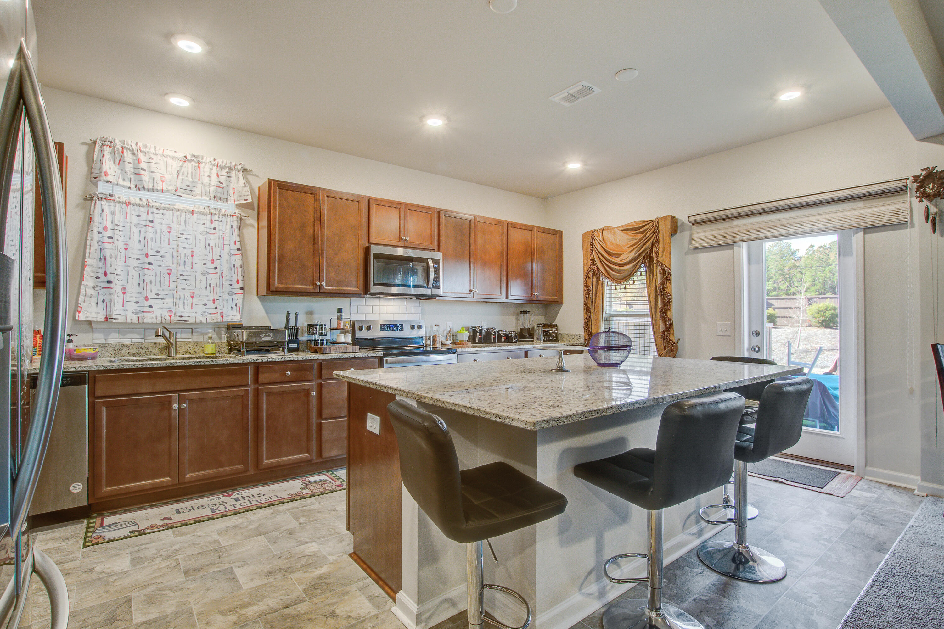 135 Winding Grove Lane Moncks Corner, SC 29461 - Photo 13 of 38 135 (12)