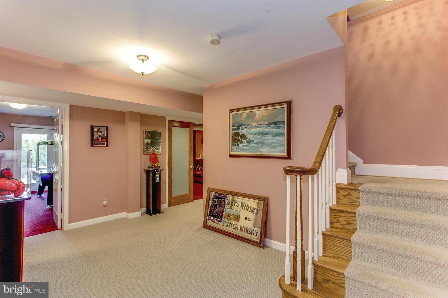 9917 Kendale Road Potomac, MD 20854 - Photo 19 of 26 Lower Level Landing