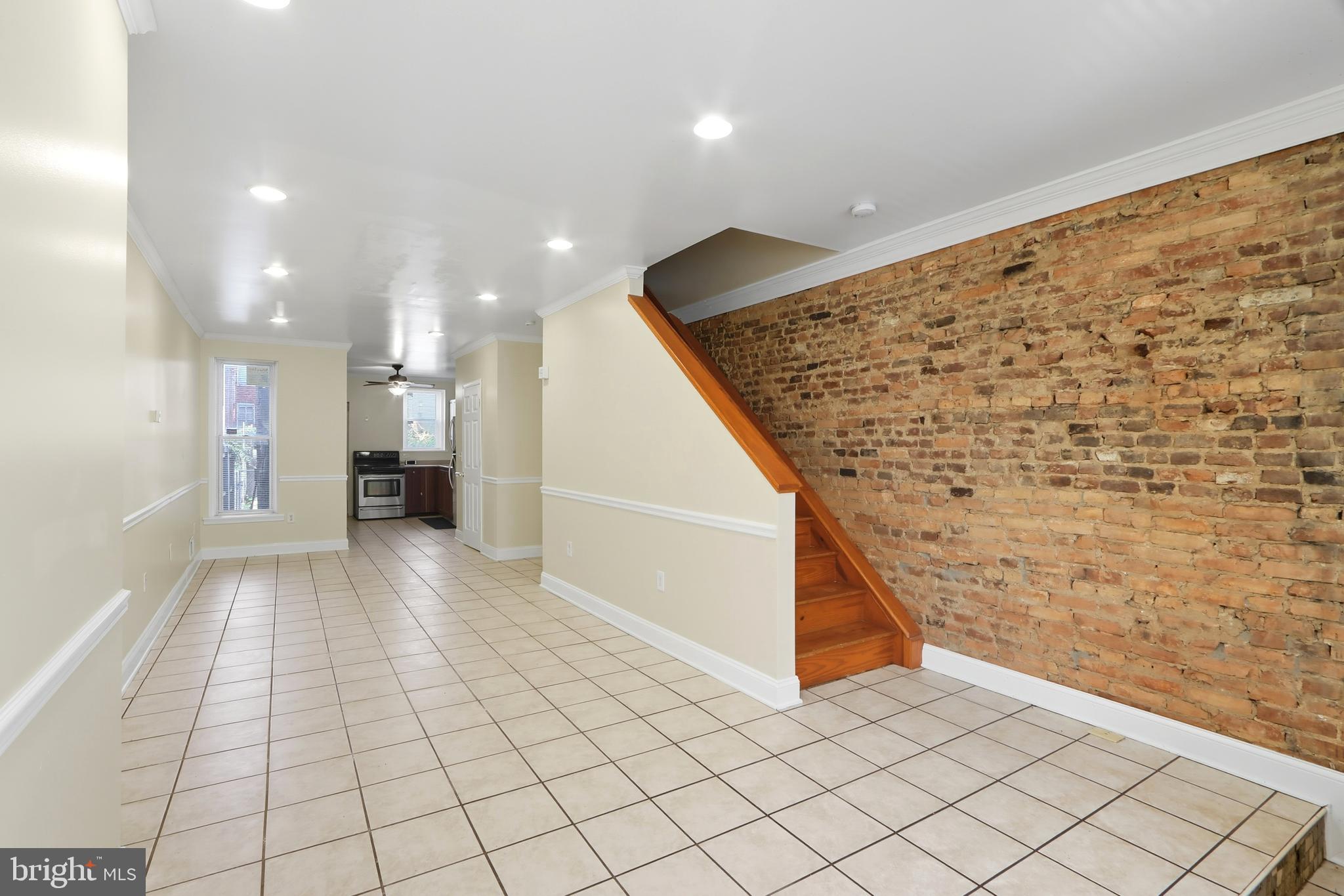 1314 James Street Baltimore, MD 21223 - Photo 3 of 19 a view of entryway and hall