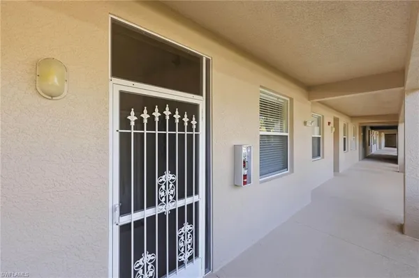 $2,200 | 2700 Cypress Trace Circle, Unit 3112, Naples, FL 34119