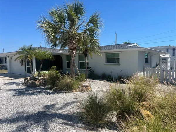 $2,500 | 1 Caroll Circle, Englewood, FL 34223