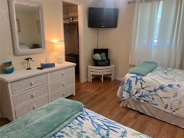 $2,500 | 1 Caroll Circle, Englewood, FL 34223