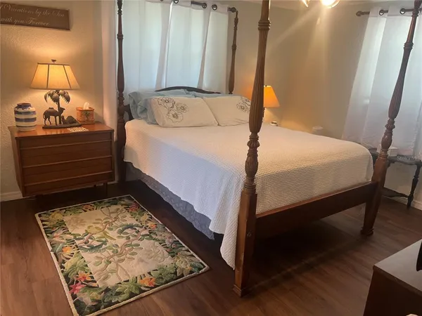 $2,500 | 1 Caroll Circle, Englewood, FL 34223