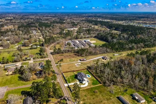 $1,100,000 | 31350 Walker Road North, Walker, LA 70785