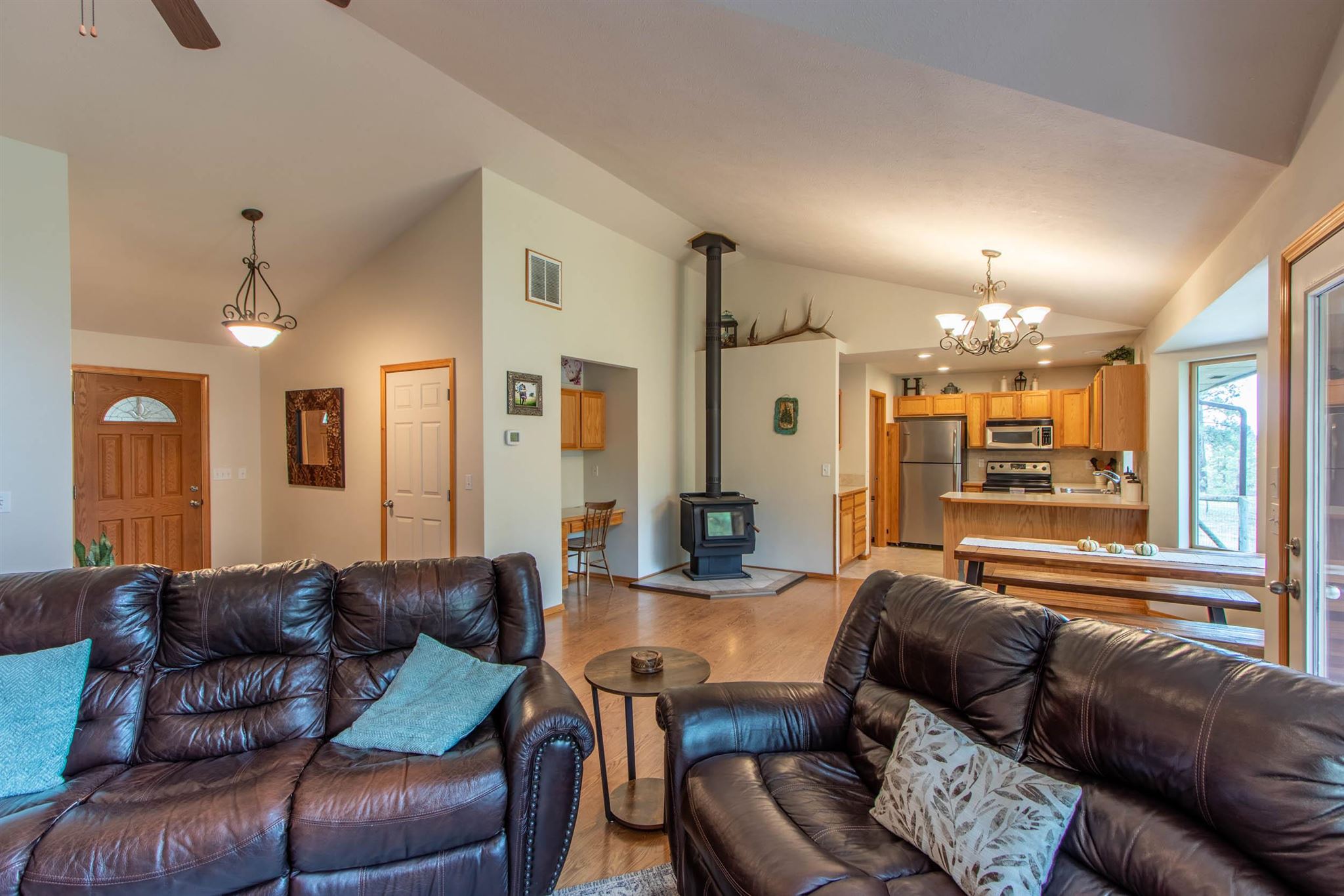 205 East Stutler Road Spokane, WA 99224 - Photo 7 of 29