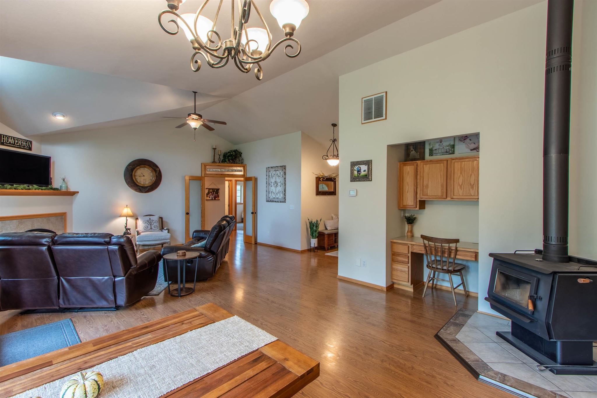 205 East Stutler Road Spokane, WA 99224 - Photo 9 of 29