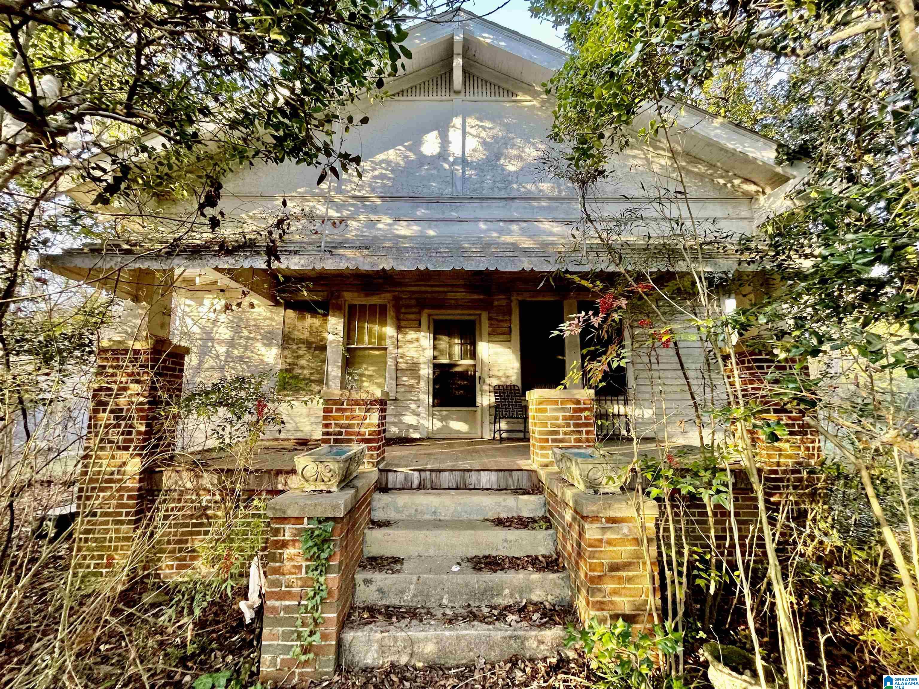 263 Westover Road Anniston, AL 36201 - Photo 1 of 61