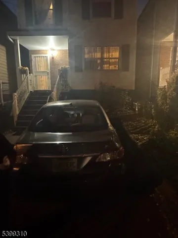 a close view of sink