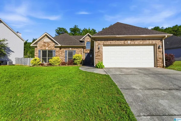 $275,000 | 5912 Forest Lakes Cove, Sterrett, AL 35147