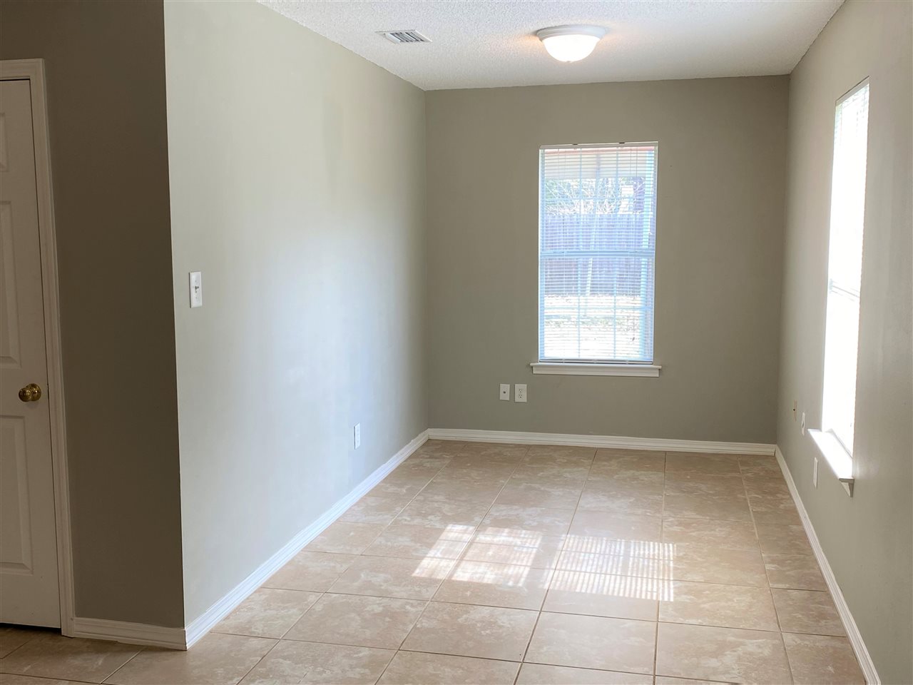 8171 Hurricane Road Bay Minette, AL 36507 - Photo 7 of 29 Dining Room