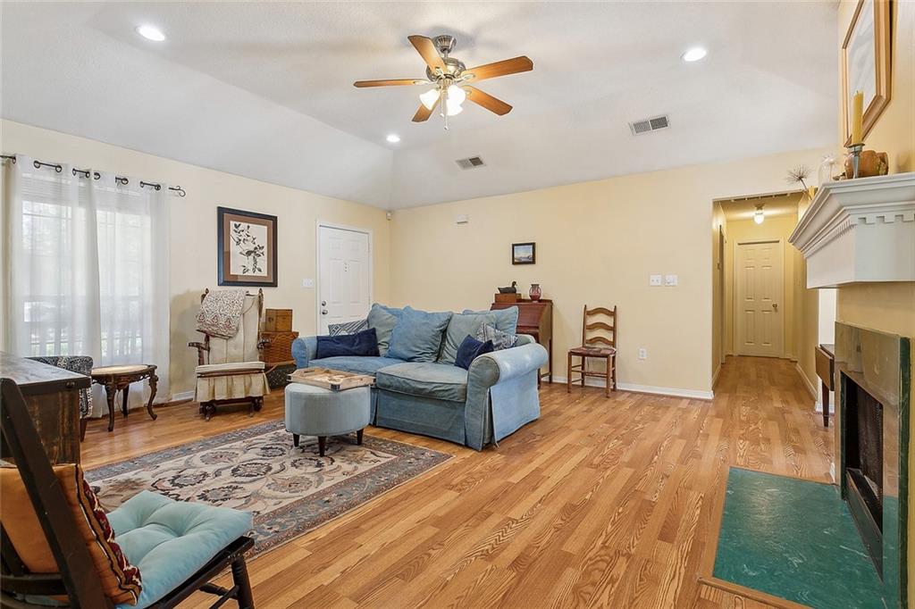2775 Rue Toulander Street Mandeville, LA 70448 - Photo 2 of 15 Gallery Image 2