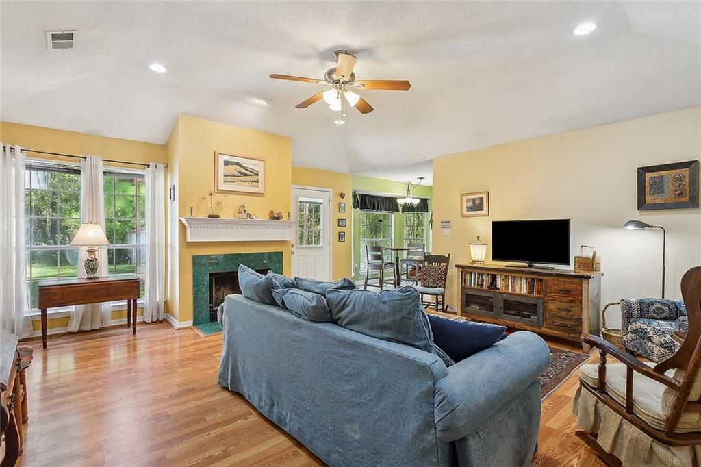 2775 Rue Toulander Street Mandeville, LA 70448 - Photo 3 of 15 Gallery Image 3