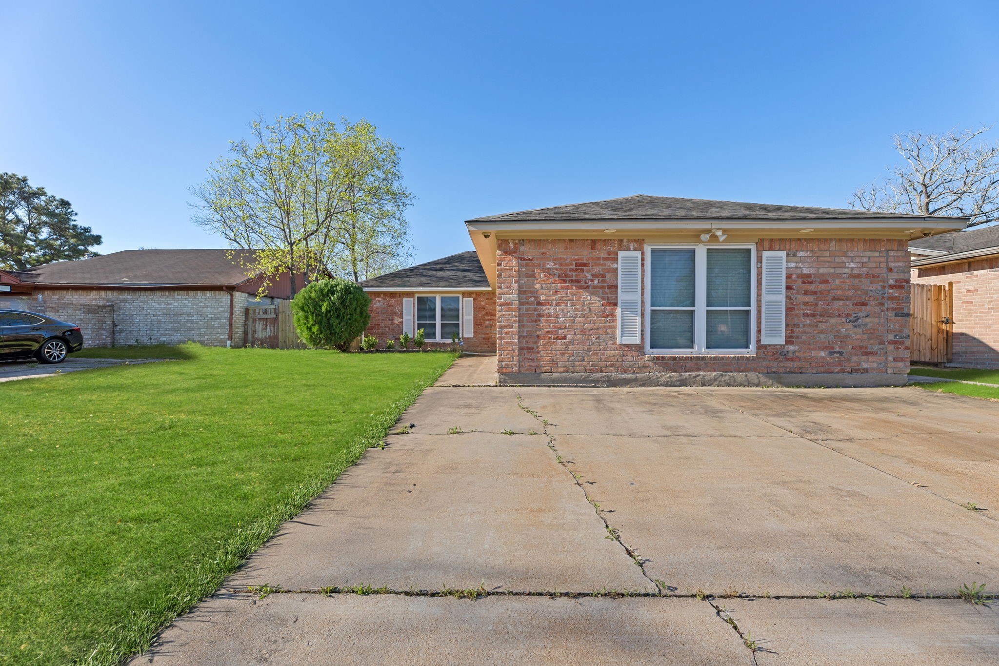 5211 Court Road Houston, TX 77053 - Photo 29 of 35
