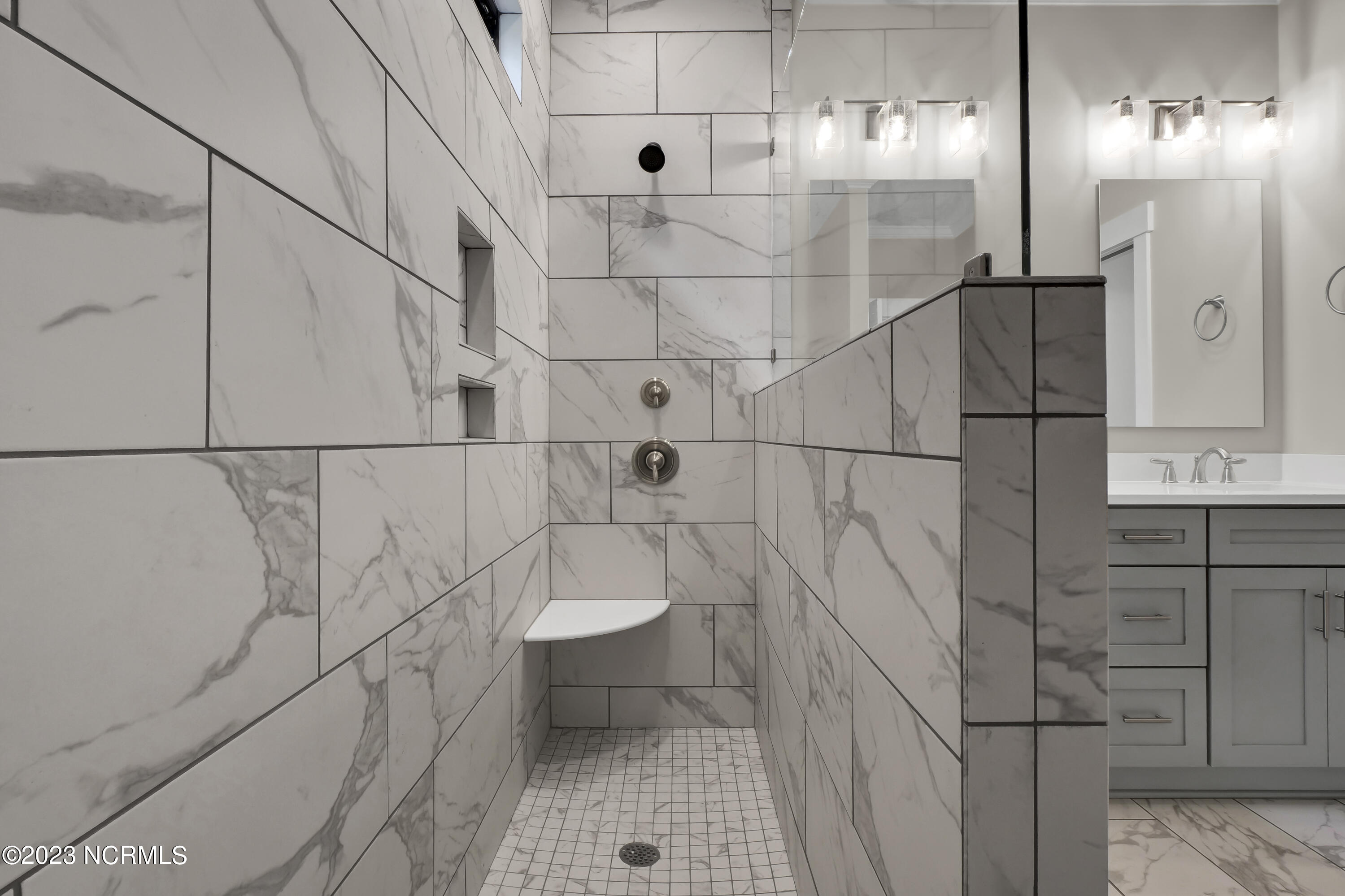 209 Hampton Court Hampstead, NC 28443 - Photo 17 of 32 P9955693