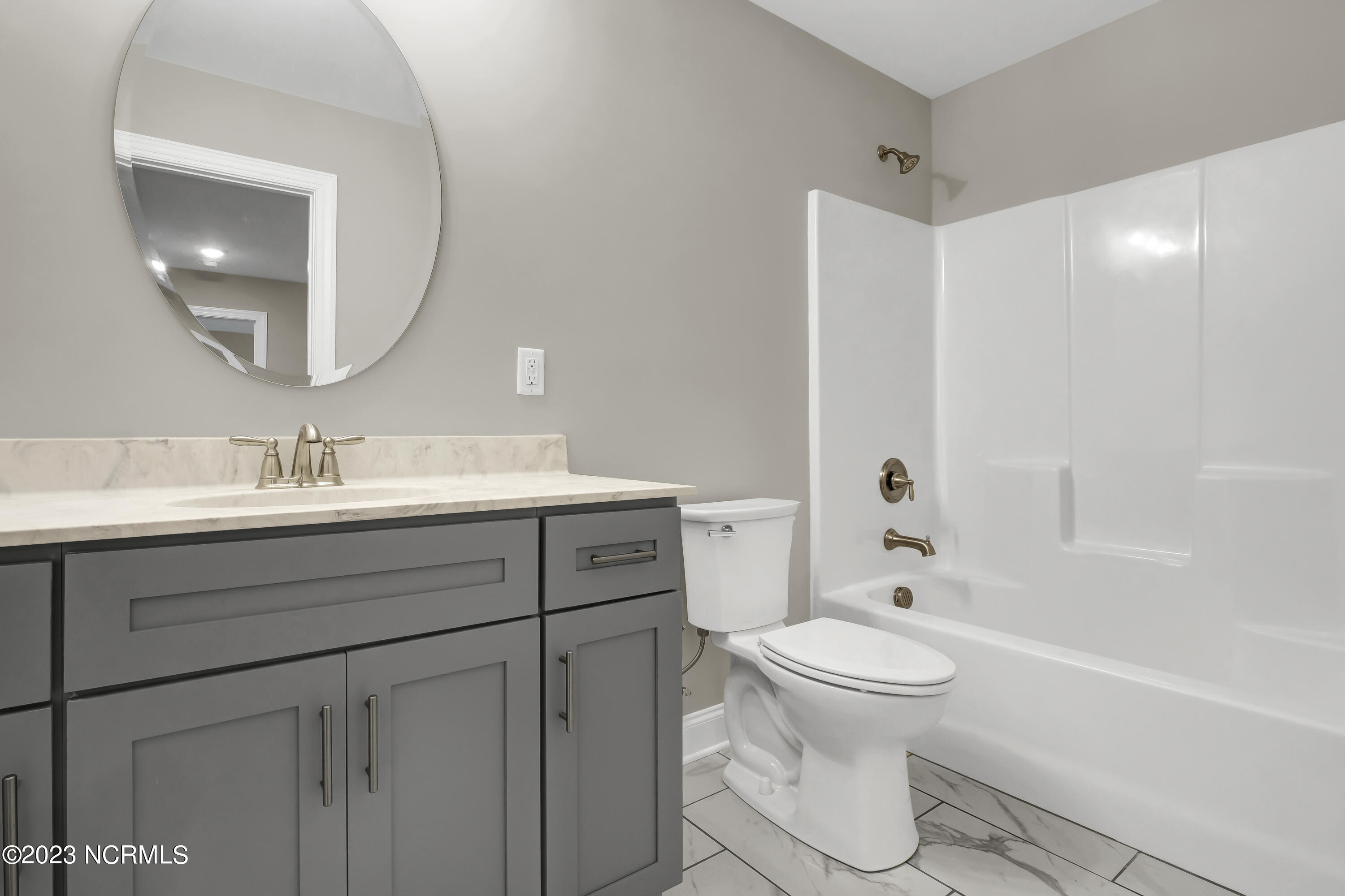 209 Hampton Court Hampstead, NC 28443 - Photo 29 of 32 P9955713