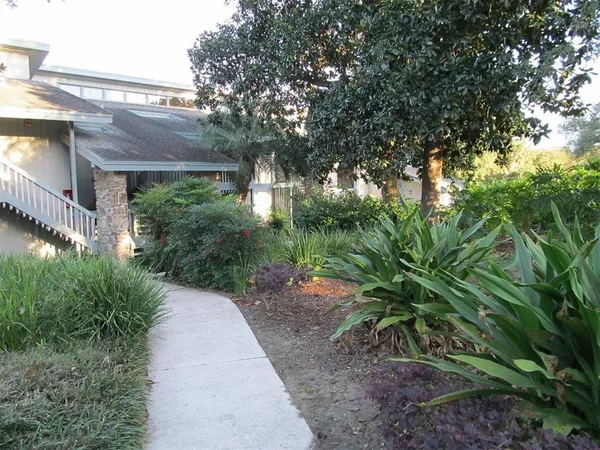 $1,100 | 4026 Abbey Court, Unit 4026, Haines City, FL 33844