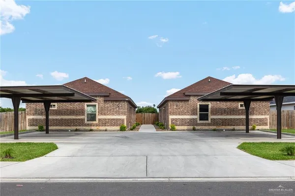 $1,100 | 909 North Maryland Street, Unit A, Alton, TX 78573