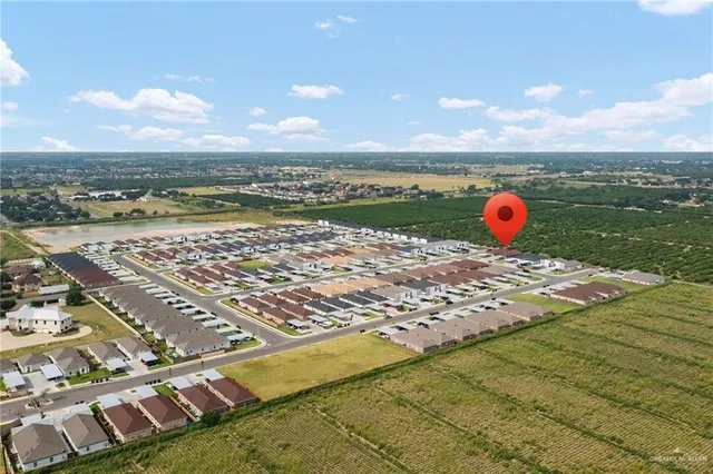 $1,100 | 909 North Maryland Street, Unit A, Alton, TX 78573