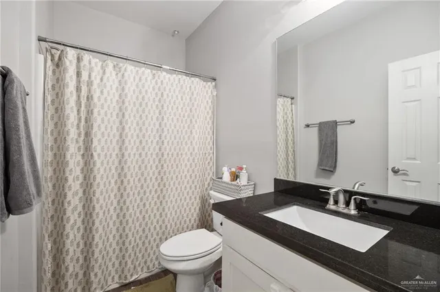 $1,100 | 909 North Maryland Street, Unit A, Alton, TX 78573