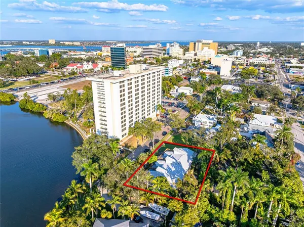 $1,499,777 | 1559 7th Avenue West, Bradenton, FL 34205