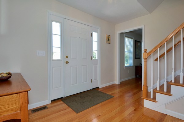 3 Harding Lane Sturbridge, MA 01518 - Photo 2 of 30 Gallery Image 2