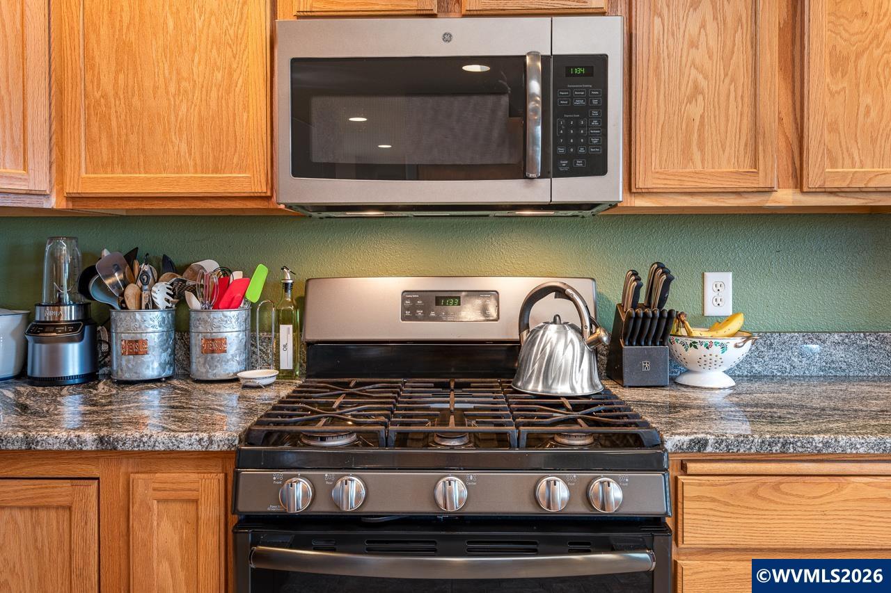 3243 Clearwater Drive Albany, OR 97321 - Photo 18 of 42