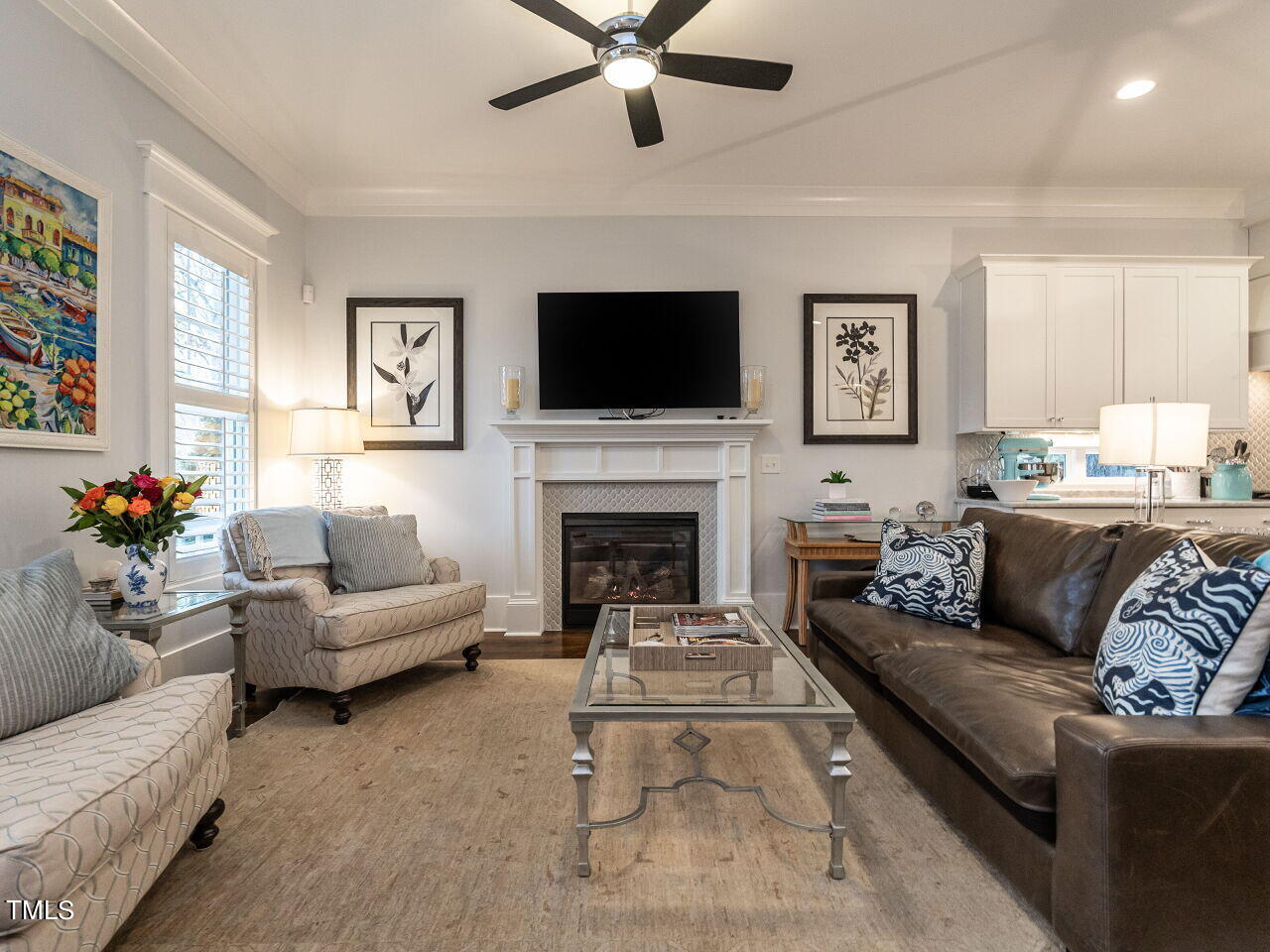 505 Mial Street Raleigh, NC 27608 - Photo 8 of 37 006-1280x960-living-room