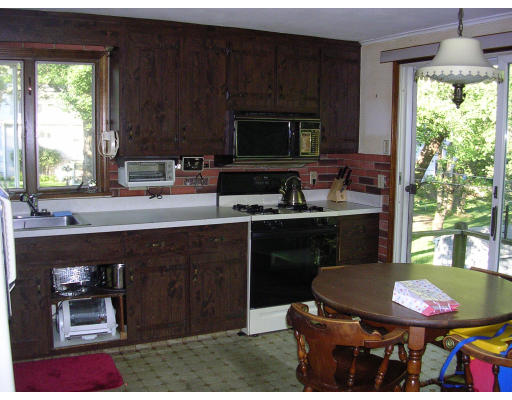 2 Taylor Road Lynn, MA 01904 - Photo 3 of 6 Gallery Image 3