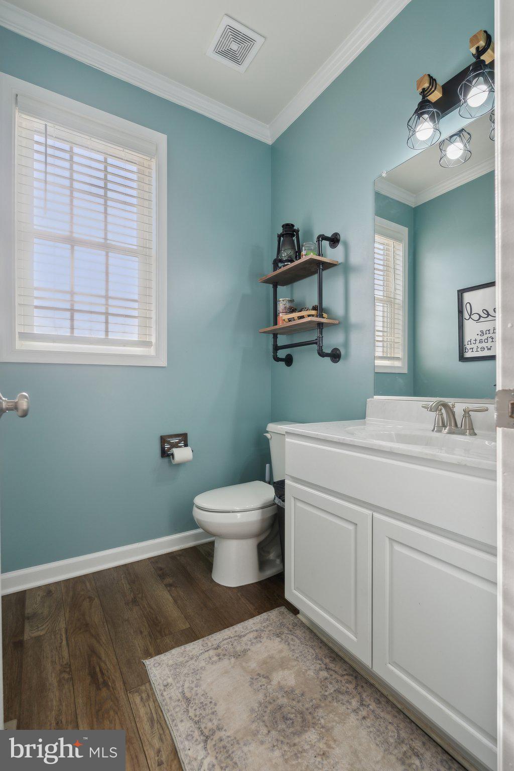 6611 Partlow Road Spotsylvania, VA 22551 - Photo 14 of 38 Main level 1/2 Bath