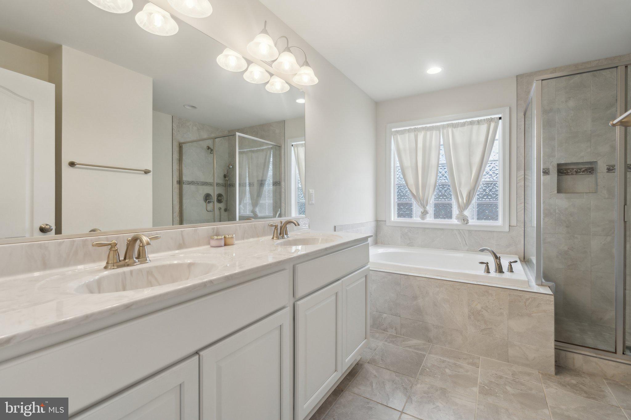 6611 Partlow Road Spotsylvania, VA 22551 - Photo 18 of 38 Gorgeous Primary Bath