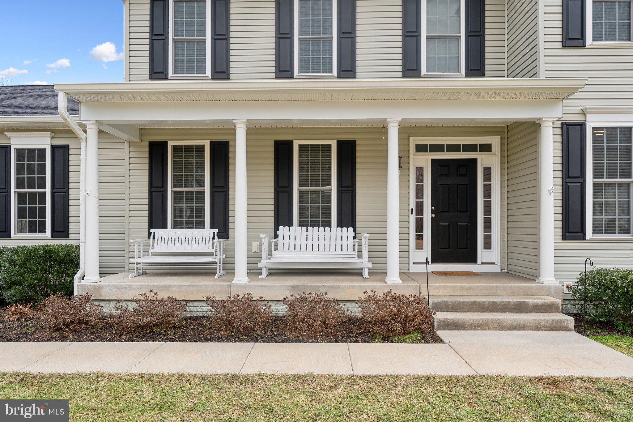 6611 Partlow Road Spotsylvania, VA 22551 - Photo 3 of 38 Relax and Enjoy the Front Porch