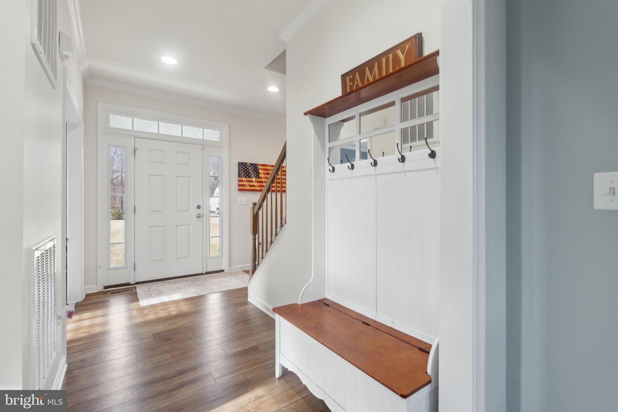 6611 Partlow Road Spotsylvania, VA 22551 - Photo 4 of 38 Light Filled Foyer