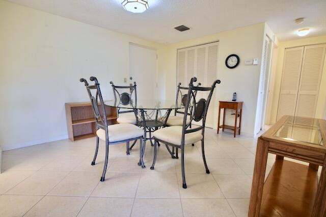 50 Southwest 3rd Avenue, Unit 3110 Boca Raton, FL 33432 - Photo 5 of 8 Dining Room
