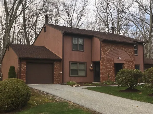 $399,500 | 41 Pheasant Run, Unit 41A, Smithfield, RI 02917