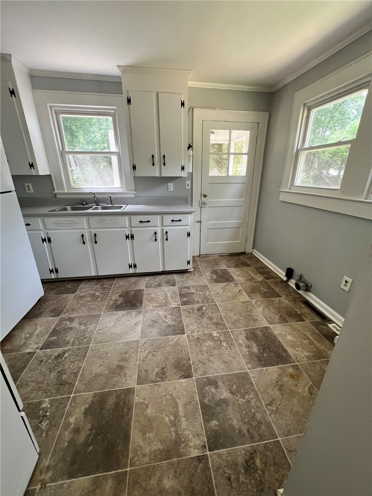 403 Concord Road Anderson, SC 29621 - Photo 3 of 10