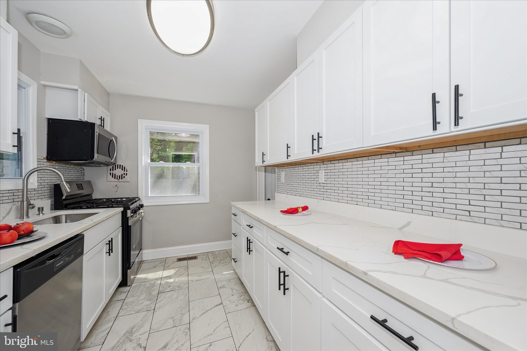 10607 Lilac Place Silver Spring, MD 20903 - Photo 11 of 53 Kitchen