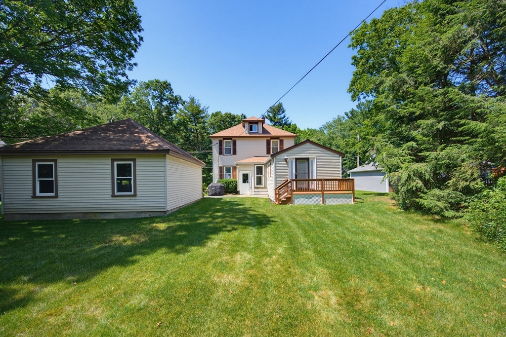 413 Goldthwaite Road Northbridge, MA 01588 - Photo 33 of 34
