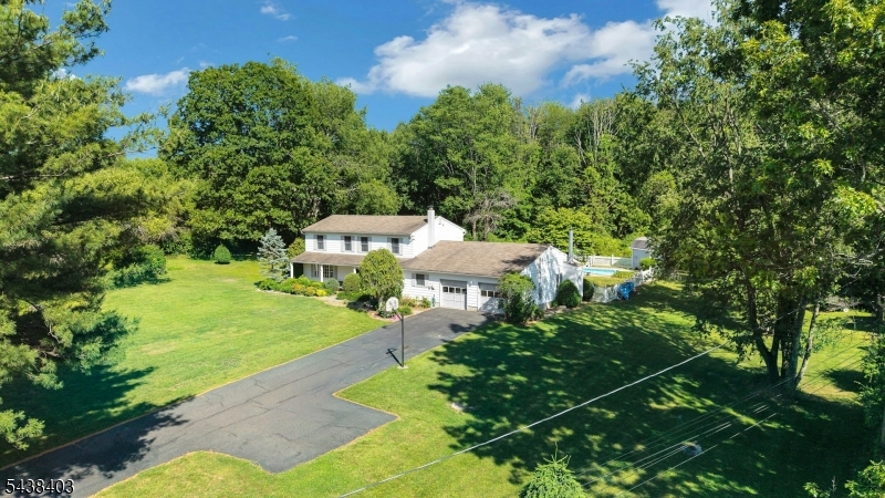 70 Lake Pochung Road Vernon, NJ 07462 - Photo 5 of 41