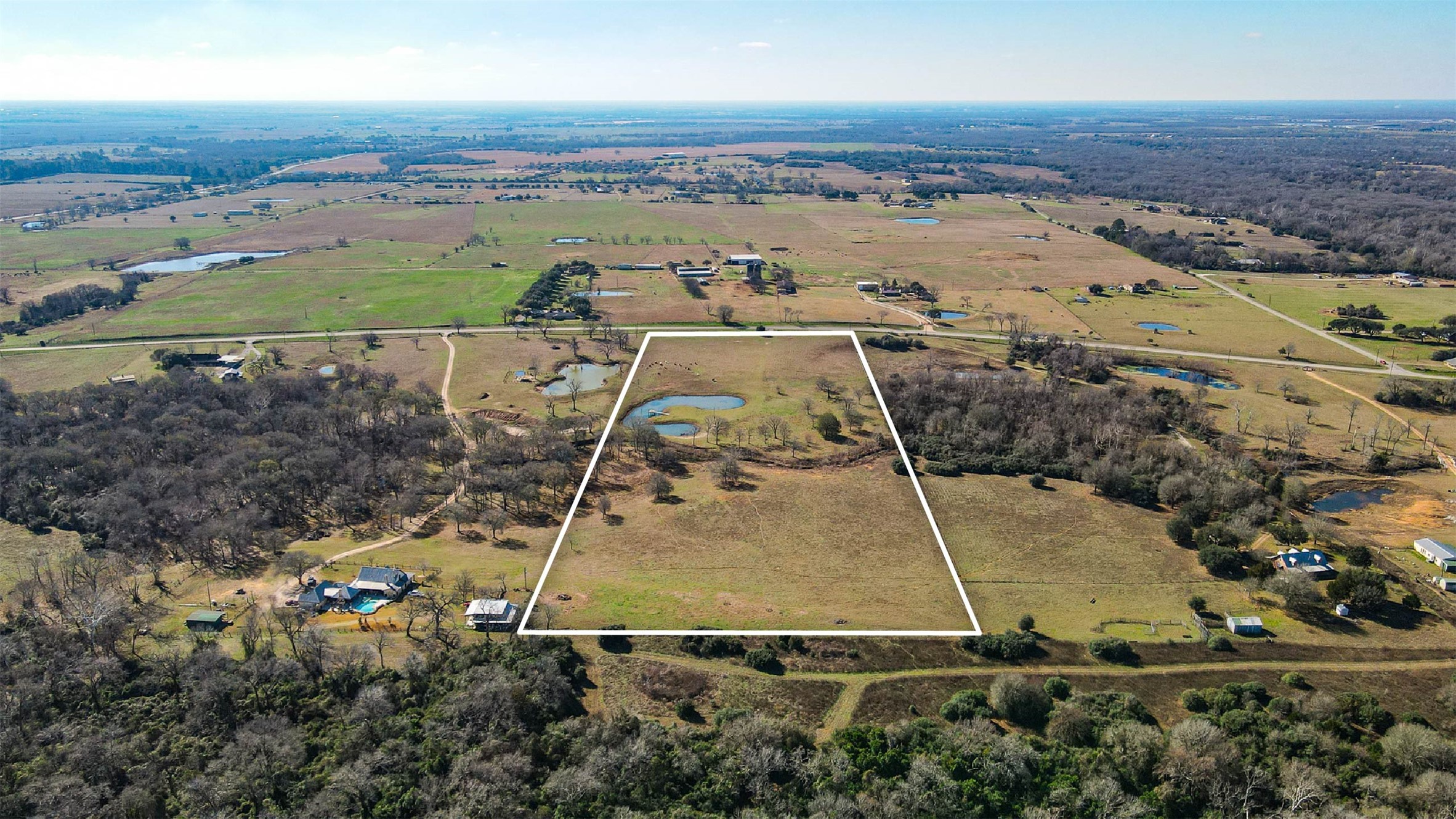 38604 Farm To Market 3346 Hempstead, TX 77445 - Photo 3 of 7 an aerial view of a house