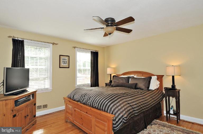 8530 Pleasant Plains Road Towson, MD 21286 - Photo 14 of 22 Bedroom #1