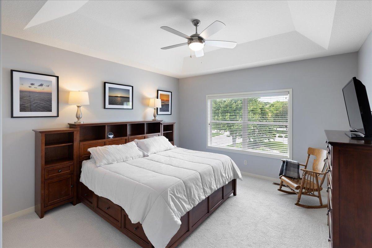 70 Lake Riley Trail Chanhassen, MN 55317 - Photo 21 of 52