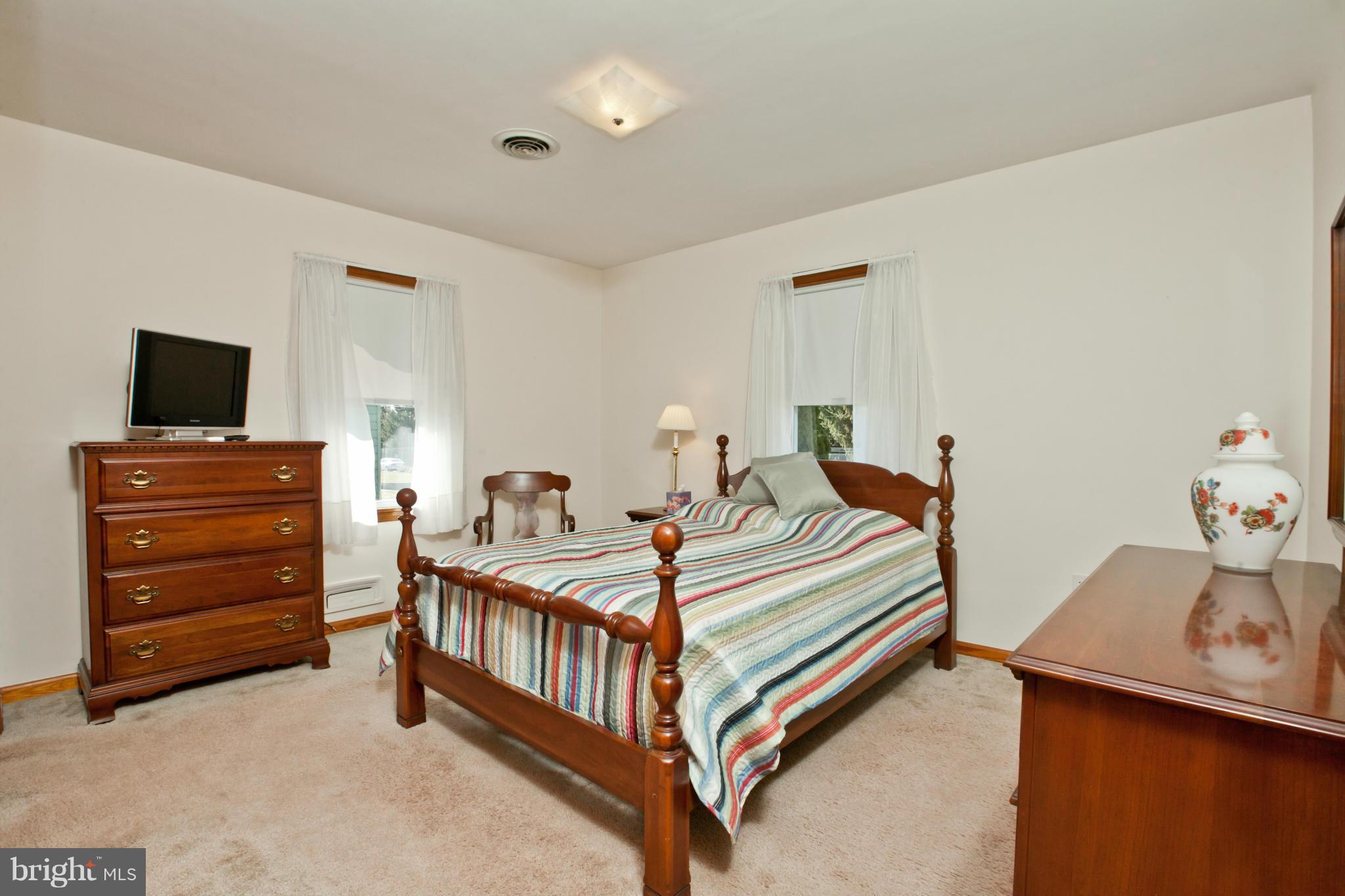 508 Military Road Frederick, MD 21702 - Photo 14 of 30 Large Bedroom