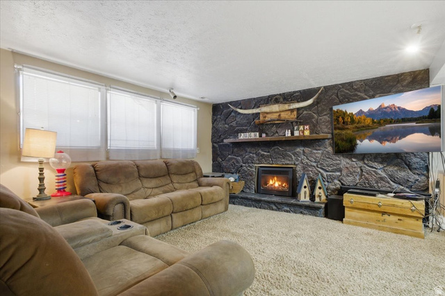 2811 La Strada Way Riverton, UT 84065 - Photo 20 of 30