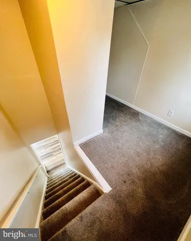 $2,650 | 1007 Green Lane, Levittown, PA 19057