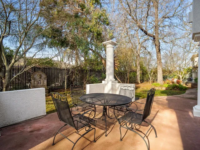 $1,050,000 | 634 Lakecrest Drive, El Dorado Hills, CA 95762